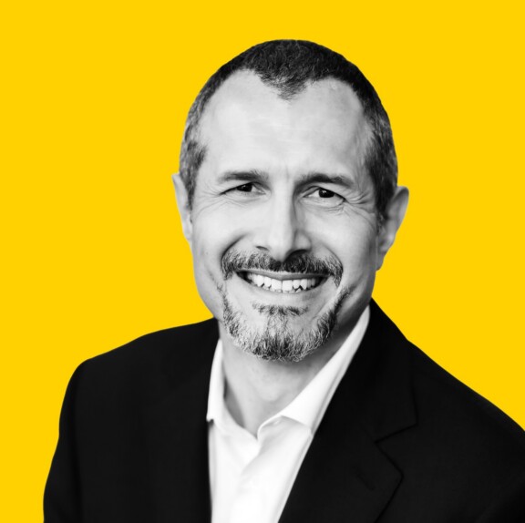 Bernard_Letendre_yellowBG